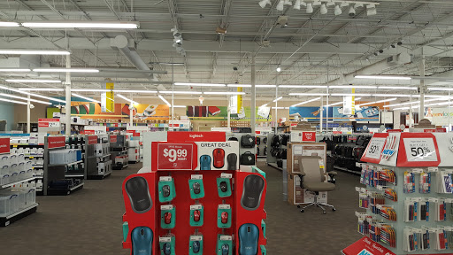 Office Supply Store «OfficeMax», reviews and photos, 5221 Monroe St, Toledo, OH 43623, USA