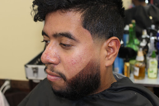 Barber Shop «Juarez Barbershop & Salon», reviews and photos, 1600 N Plano Rd #2400, Richardson, TX 75081, USA