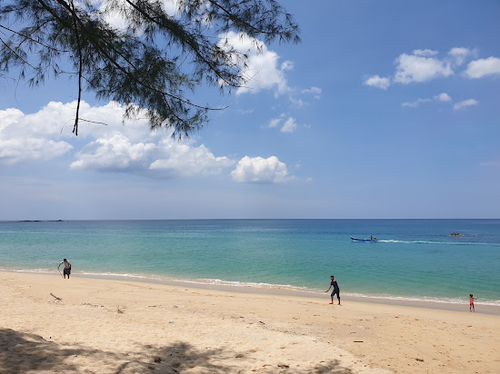 Bor Dan Beach