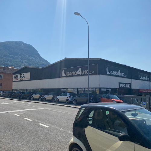 Kommentare und Rezensionen über Lugano Auto