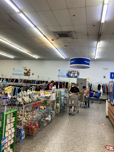 Thrift Store «Goodwill Industries of Greater Cleveland & East Central Ohio», reviews and photos, 23100 Lorain Rd, North Olmsted, OH 44070, USA