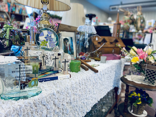 Thrift Store «Gridley Spare & Share Shoppe», reviews and photos, 111 N Ford St, Gridley, IL 61744, USA