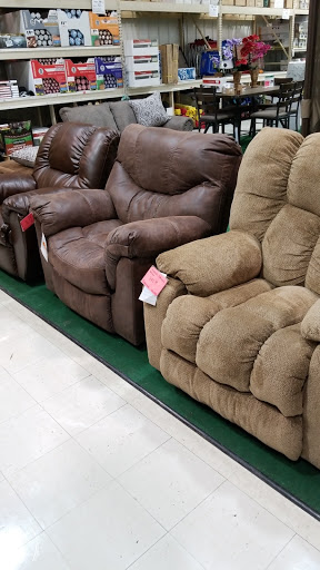 Home Improvement Store «Menards Hardware Store», reviews and photos, 2535 S 108th St, West Allis, WI 53227, USA