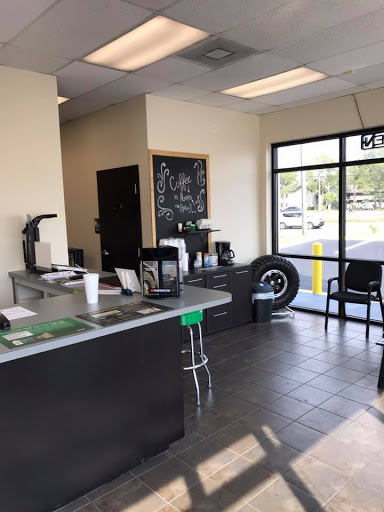 Auto Repair Shop «Meineke Car Care Center», reviews and photos, 5717 University Blvd W, Jacksonville, FL 32216, USA
