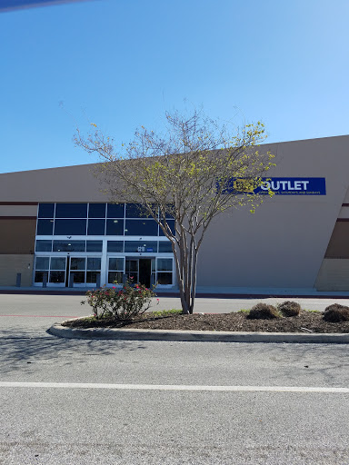 Electronics Store «Best Buy Outlet Store», reviews and photos, 6218 Wood Glen Dr, San Antonio, TX 78244, USA