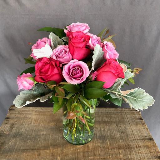 Florist «The Flower Mill», reviews and photos, 183 Dutton St, Lowell, MA 01852, USA