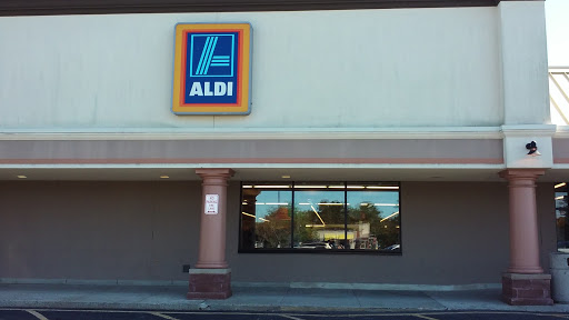 ALDI, 131 Van Zile Rd, Brick, NJ 08724, USA, 