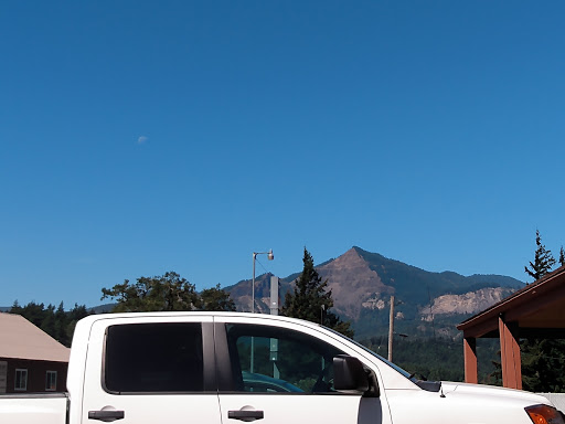 Grocery Store «Columbia Market», reviews and photos, 450 Wa Na Pa St, Cascade Locks, OR 97014, USA