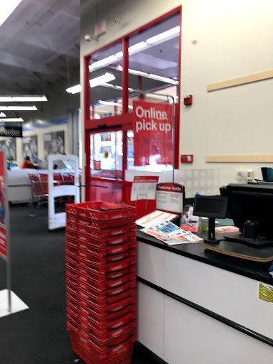 Office Supply Store «Staples», reviews and photos, 627 E Calaveras Blvd, Milpitas, CA 95035, USA