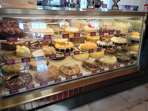 Restaurant «The Cheesecake Factory», reviews and photos, 1771 Arden Way, Sacramento, CA 95815, USA