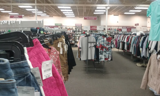 Clothing Store «Burlington Coat Factory», reviews and photos, 1 Padanaram Rd, Danbury, CT 06811, USA