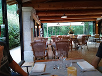 Atmosphère du Restaurant français L'Estellan à Gordes - n°11