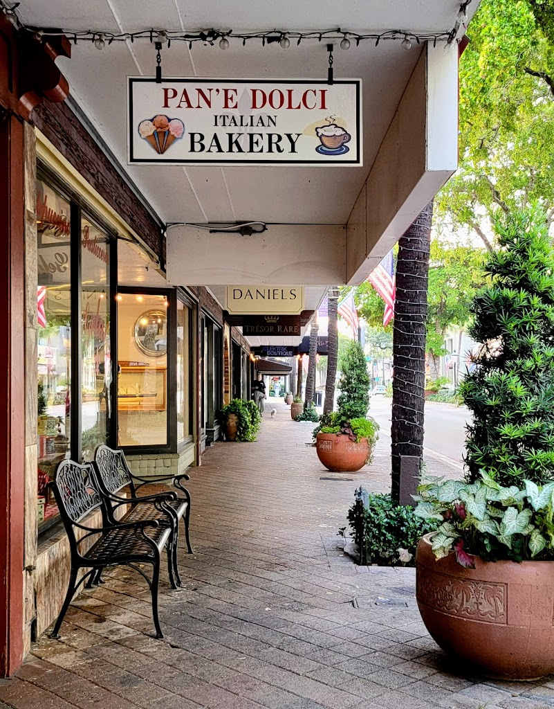 Pan'e Dolci Italian Bakery 33301