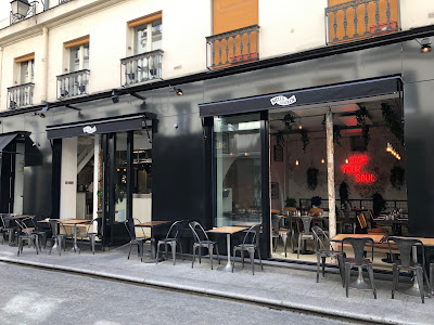 La Marée Jeanne à Paris