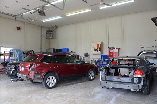 Auto Body Shop «M & M Body Shop», reviews and photos, 250 W Main St, Brownsburg, IN 46112, USA
