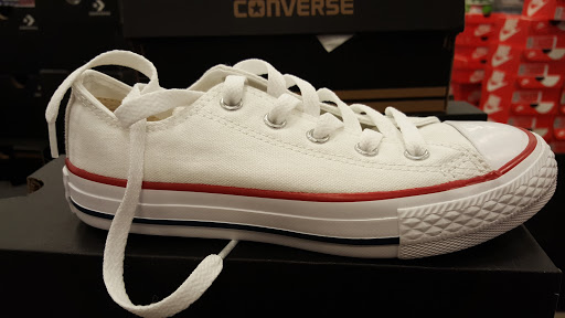 Shoe Store «Shoe Carnival», reviews and photos, 15146 Crossroads Pkwy, Gulfport, MS 39503, USA