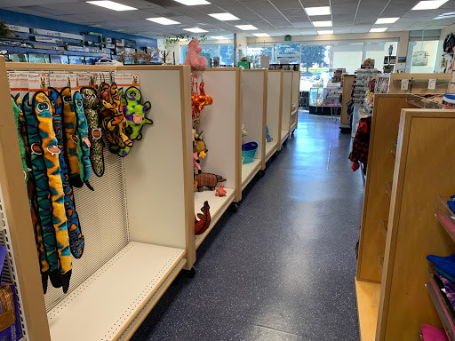 Tropical Fish Store «Aquatic Dog», reviews and photos, 7429 E Iliff Ave, Denver, CO 80231, USA