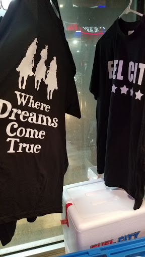 Convenience Store «Fuel City», reviews and photos, 801 S Riverfront Blvd, Dallas, TX 75207, USA