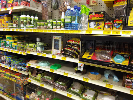 Pet Supply Store «PetSmart», reviews and photos, 211 W Alexander St A, Plant City, FL 33563, USA