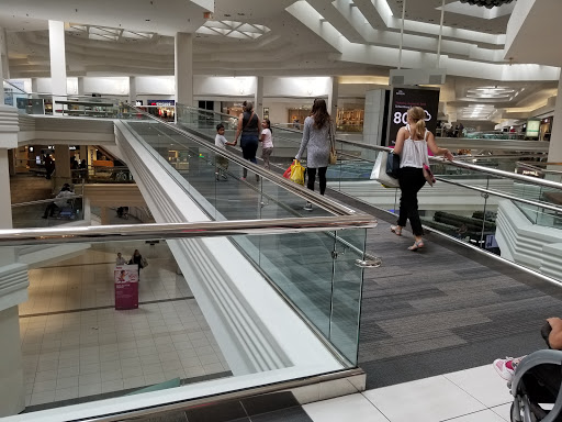 Clothing Store «Forever 21», reviews and photos, 5 Woodfield Mall, Schaumburg, IL 60173, USA