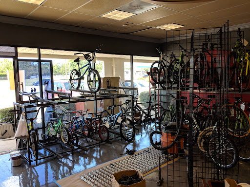 Bicycle Store «Bonzai Cycle Werx», reviews and photos, 3529 Heritage Trace Pkwy #169, Fort Worth, TX 76244, USA