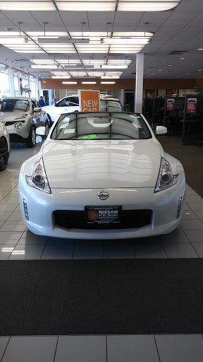 Car Dealer «Nissan of St. Charles», reviews and photos, 2535 E Main St, St Charles, IL 60174, USA