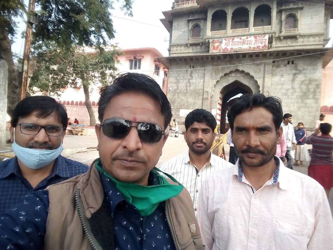 Devendr. Mishra