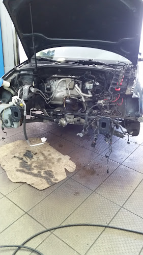 NEW TOP CAR SERVICE Ανοιχτές ώρες