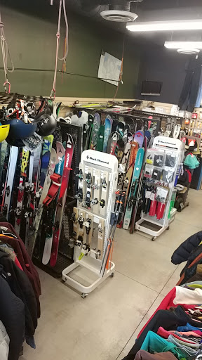 Outdoor Sports Store «The Gear Room», reviews and photos, 2258 Fort Union Blvd, Cottonwood Heights, UT 84121, USA