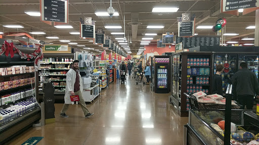 Grocery Store «Kroger», reviews and photos, 704 Euclid Ave, Lexington, KY 40502, USA