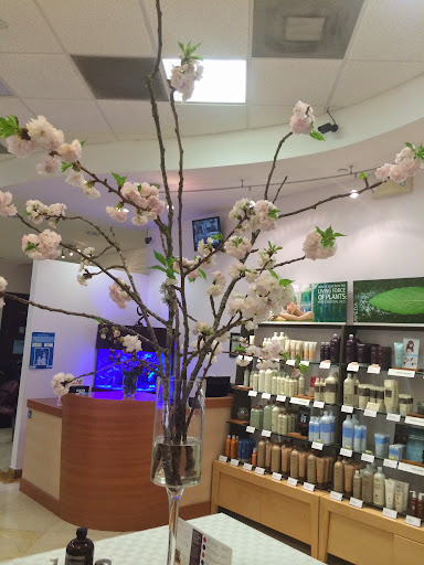 Day Spa «Camilla Day Spa: Aveda Lifestyle Salon», reviews and photos, 9267 W Atlantic Blvd, Coral Springs, FL 33071, USA