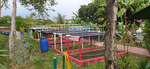 BU12 community garden
