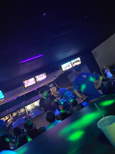 Bowling Alley «Dix-E-Town Lanes», reviews and photos, 4547 N Dixie Hwy, Elizabethtown, KY 42701, USA