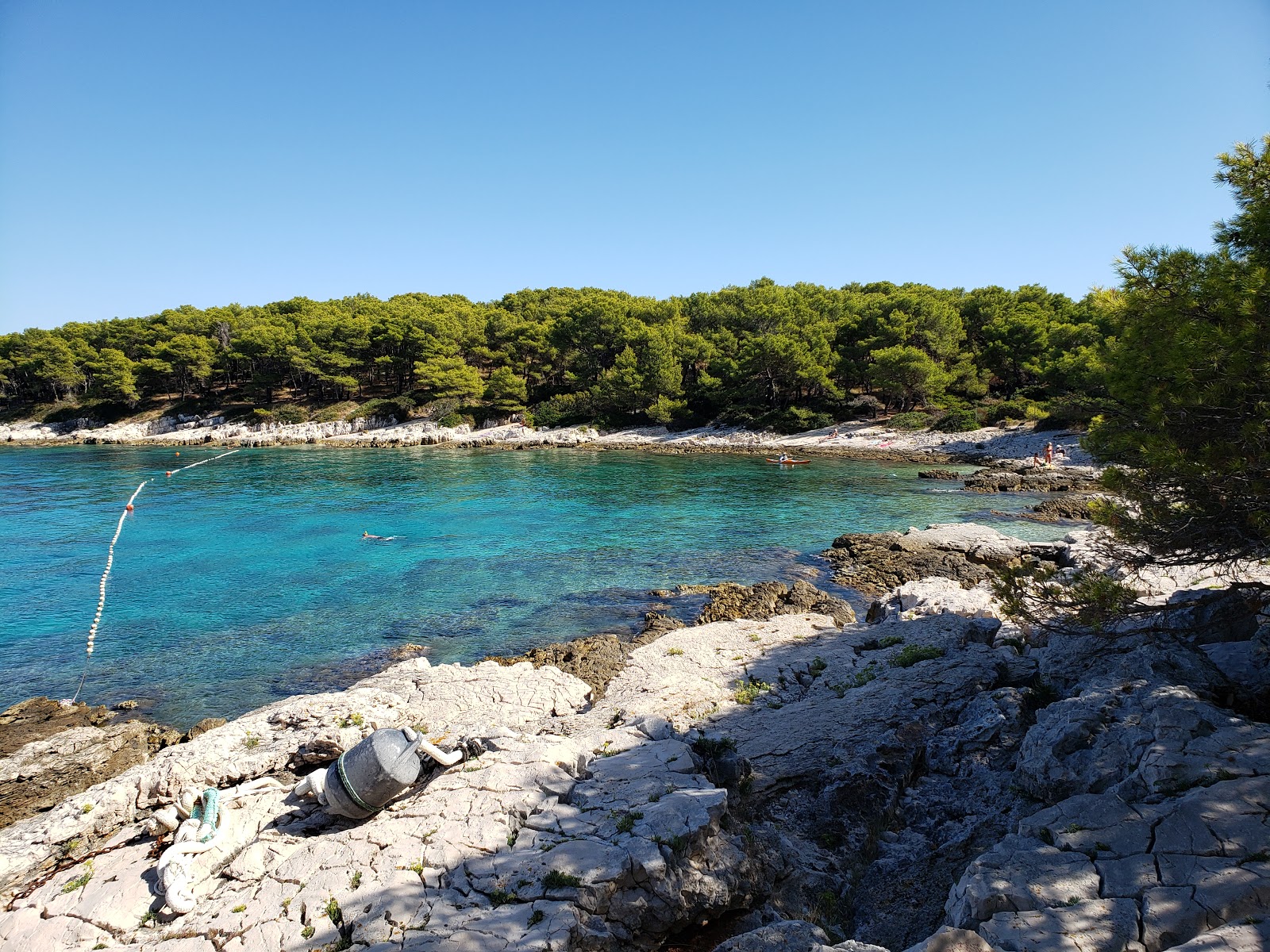 Photo de Jerolim Beach et le règlement