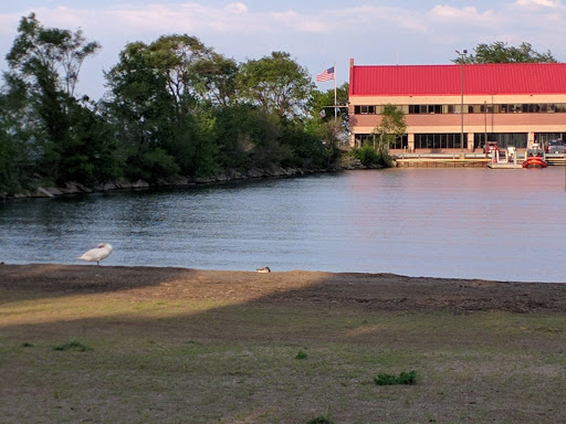 Park «Wahby Park», reviews and photos, 24800 Jefferson Ave, St Clair Shores, MI 48080, USA