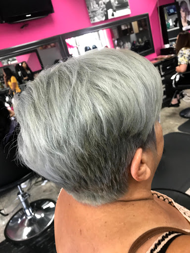 Beauty Salon «Zuni Hair Dominican Salon», reviews and photos, 358 N 4th St, Reading, PA 19601, USA