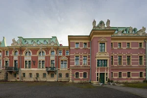 Dietel Palace image