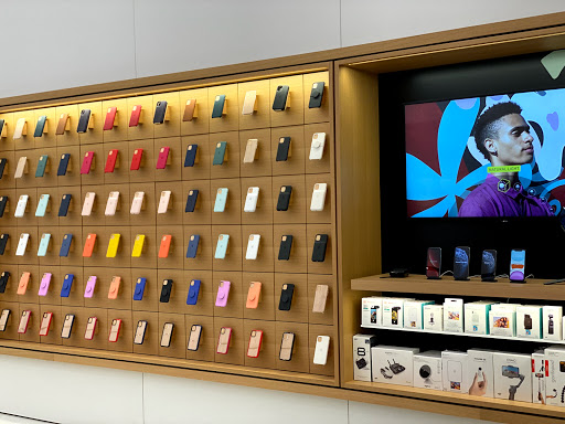 Computer Store «Apple Natick Collection», reviews and photos, 1245 Worcester St, Natick, MA 01760, USA