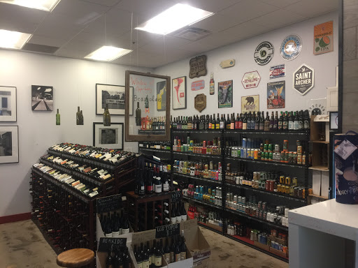 Wine Store «Hidden Track Bottle Shop», reviews and photos, 111 W Monroe St #120, Phoenix, AZ 85003, USA