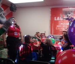 Chuck E. Cheese photo