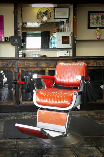 Barber Shop «Razorbacks Barbershop», reviews and photos, 3400 E 4th St, Long Beach, CA 90814, USA