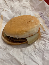 Cheeseburger du Restauration rapide McDonald's Bourg-En-Bresse - n°7