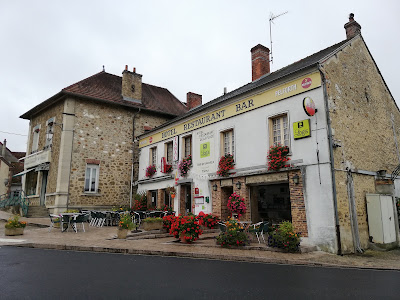 Le Gîte du Fort Rocher à Montmort-Lucy