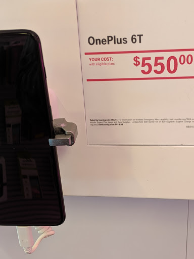 Cell Phone Store «T-Mobile», reviews and photos, 11700 Mukilteo Speedway B200, Mukilteo, WA 98275, USA