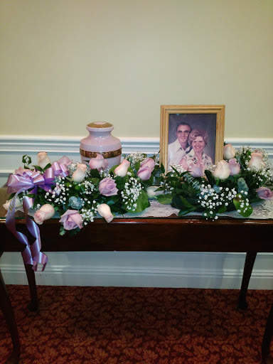 Funeral Home «Chambers & Grubbs Funeral Home Independence», reviews and photos, 11382 Madison Pike, Independence, KY 41051, USA