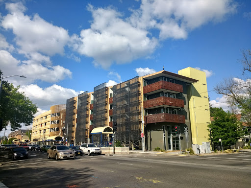 La Valentina Apartments