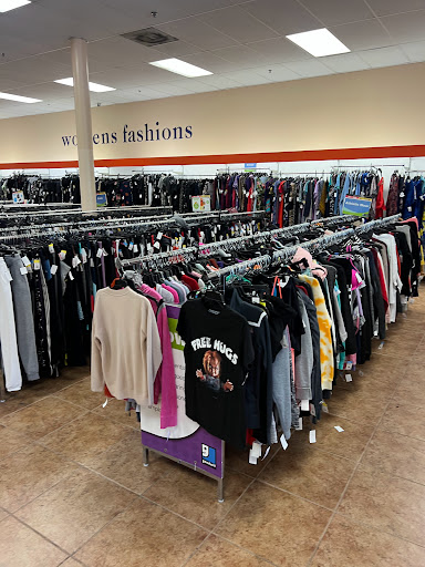 Thrift Store «Goodwill», reviews and photos