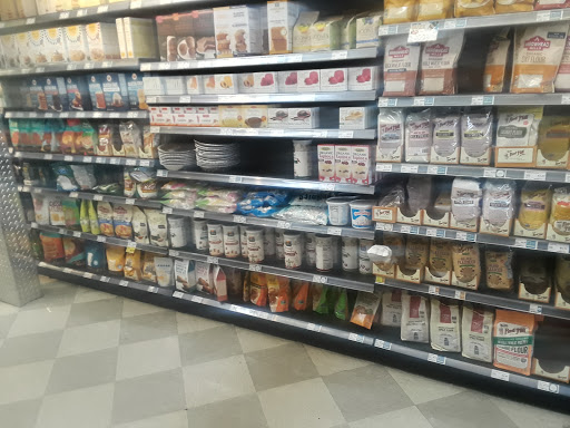 Grocery Store «Whole Foods Market», reviews and photos, 821 W Lancaster Ave, Wayne, PA 19087, USA