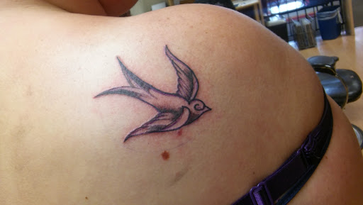 Find are hand tattoos a bad idea for your next unique tattoo in La Crosse at La Crosse Tattoo