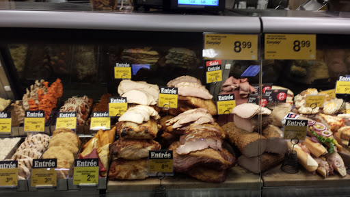 Grocery Store «Safeway», reviews and photos, 4515 SE Woodstock Blvd, Portland, OR 97206, USA